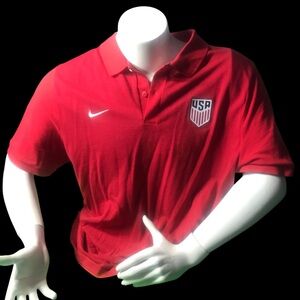 Nike Red USA Men's Polo Shirt gently used, excellent condition.